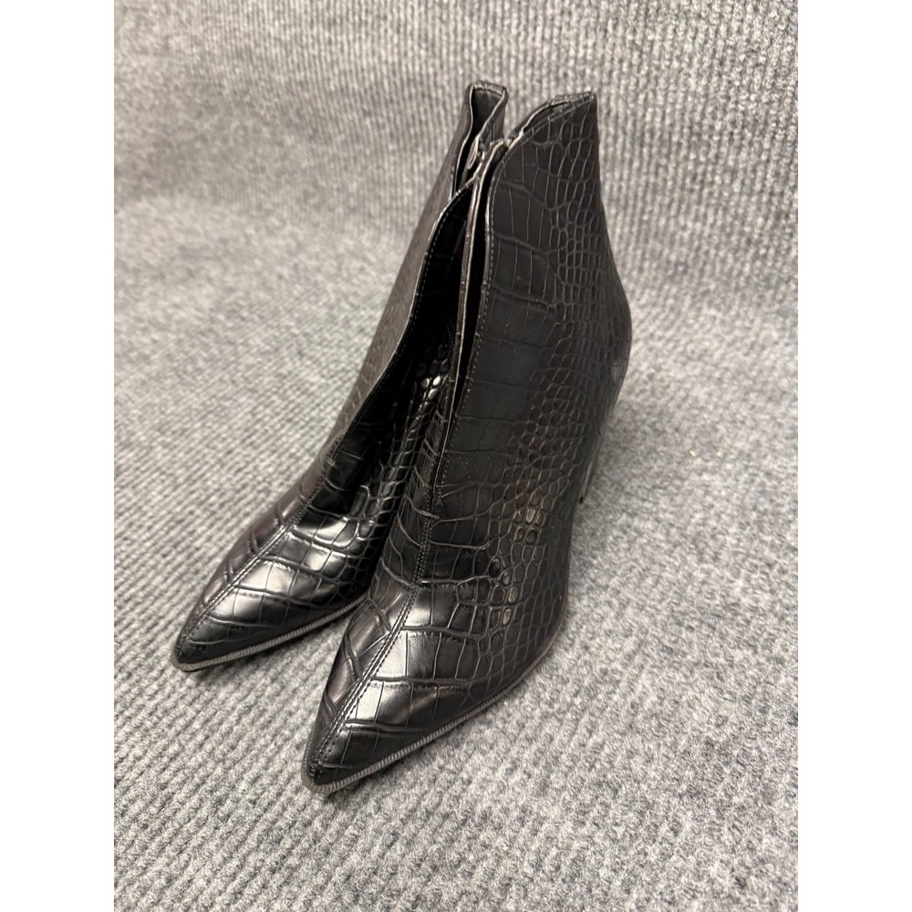 Circus by Sam Edelman Black Croc Embossed Pointed Toe V-Cut Block Heel Booties